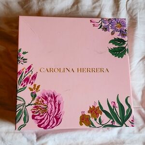 Carolina Herrara Empty Box